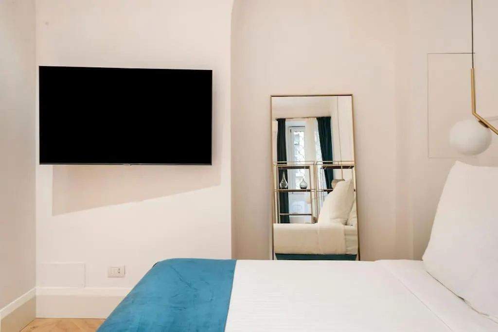 La Scala Suite-Luxury Apartment-1